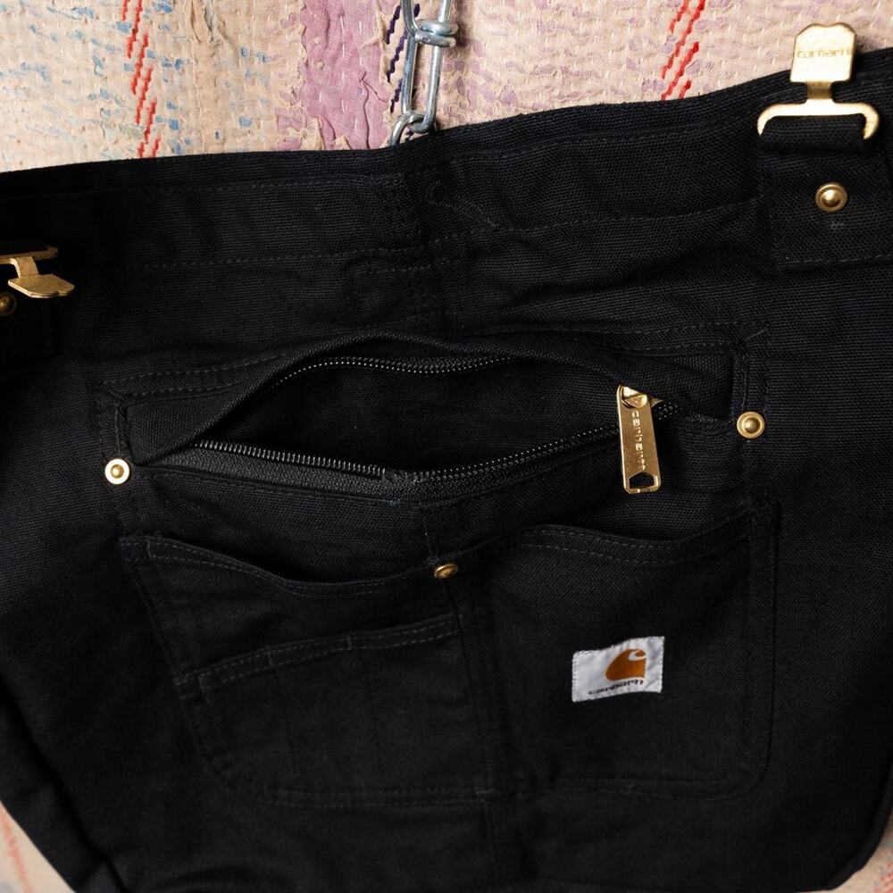 Custom upcycled carhartt tote bag / crossbody bag - Picture 4 of 7